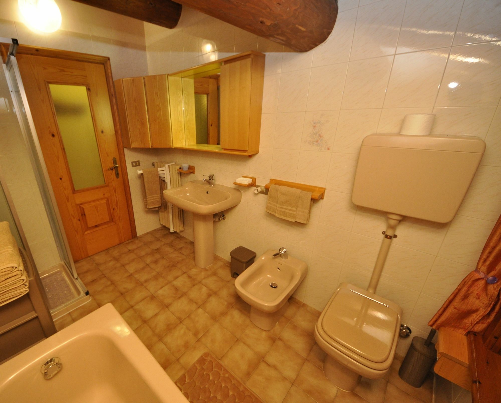 Appartamento Valeriano By Livigno Accomodation Eksteriør billede
