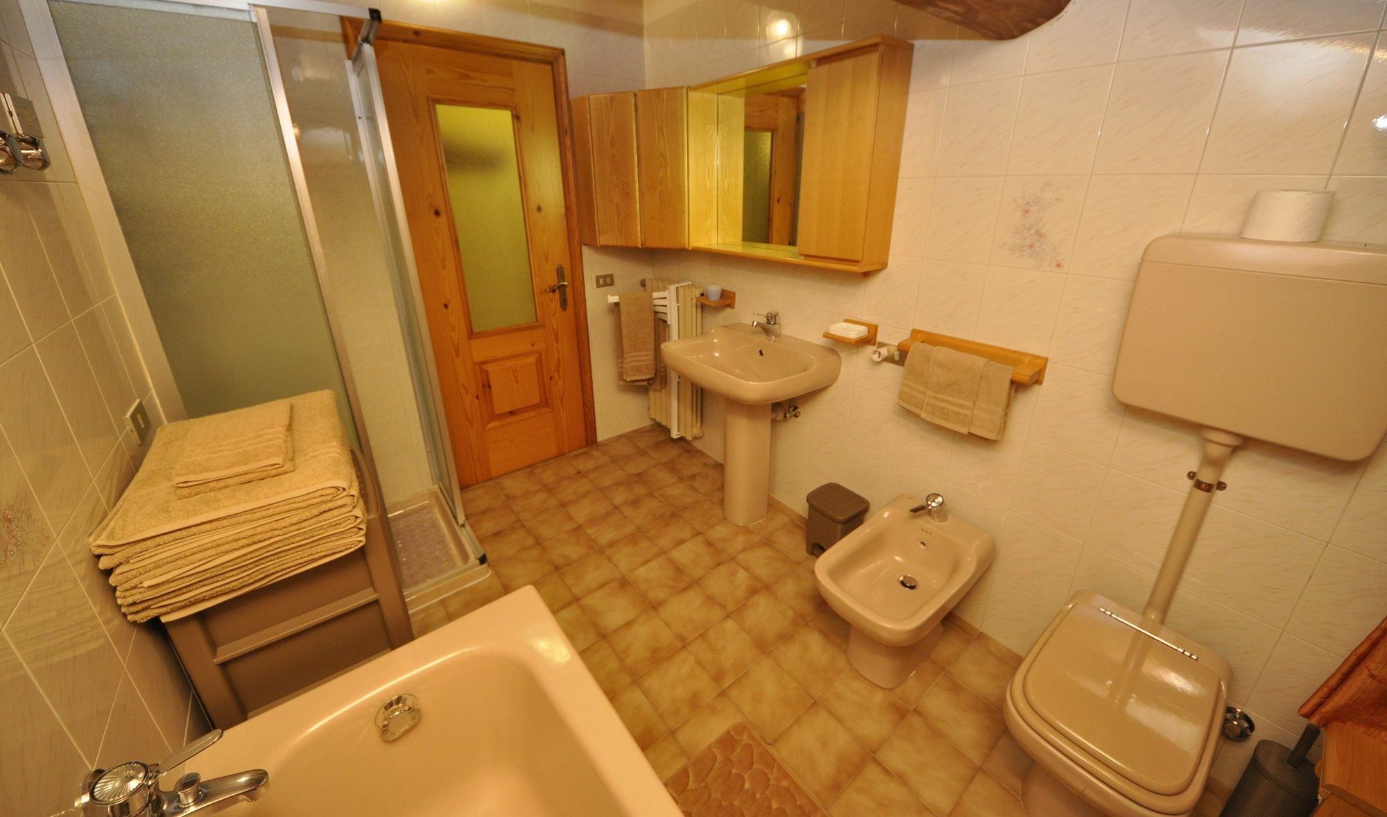 Appartamento Valeriano By Livigno Accomodation Eksteriør billede